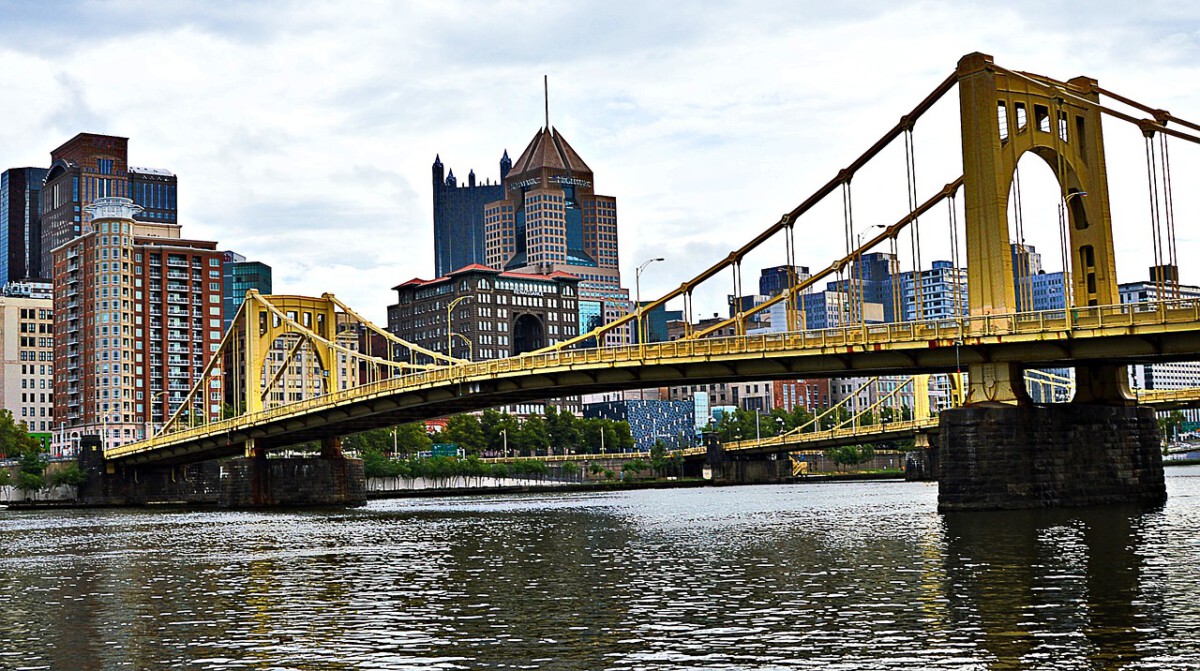 Pittsburgh Steels the Color Show