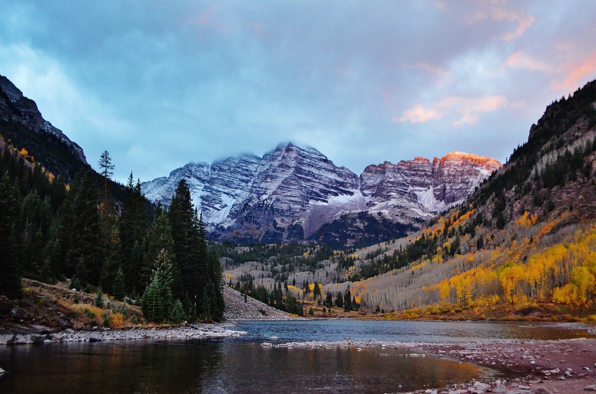 Colorado: Rocky Landscapes and Rolling Armor