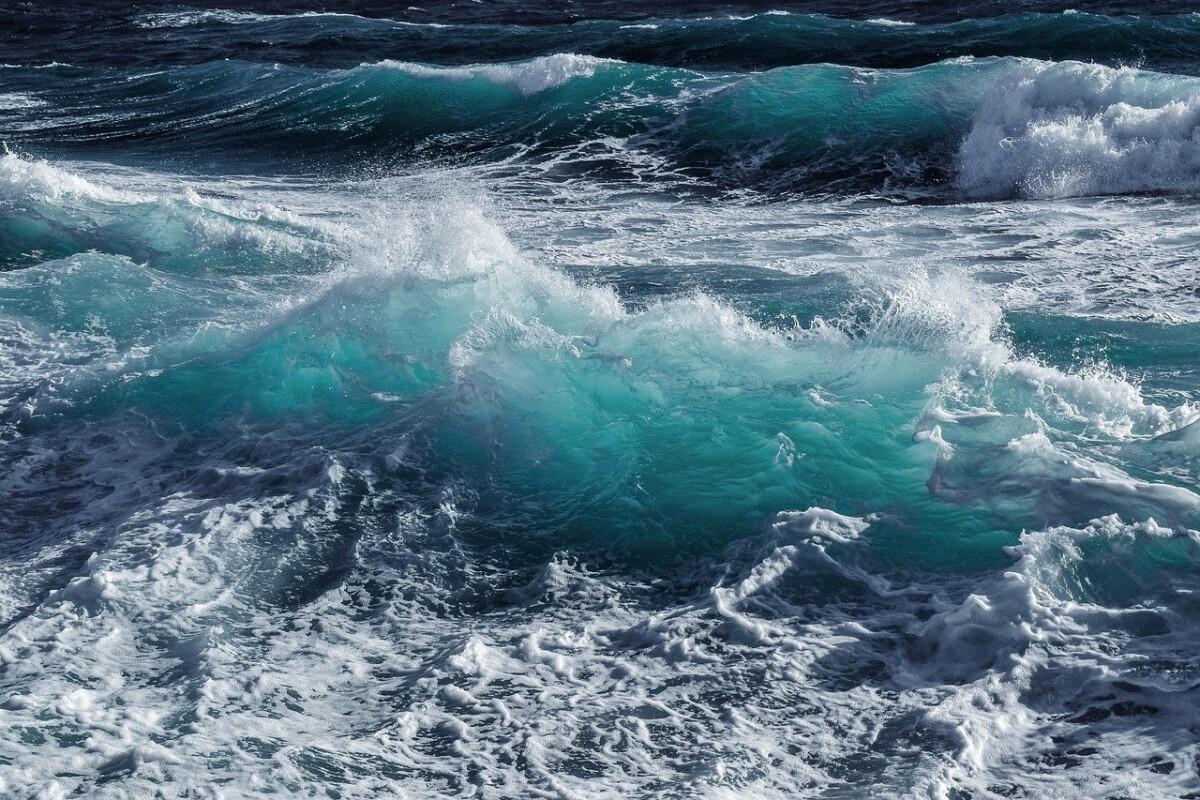 This State Is Now Generating Power From Ocean Waves—A U.S. First