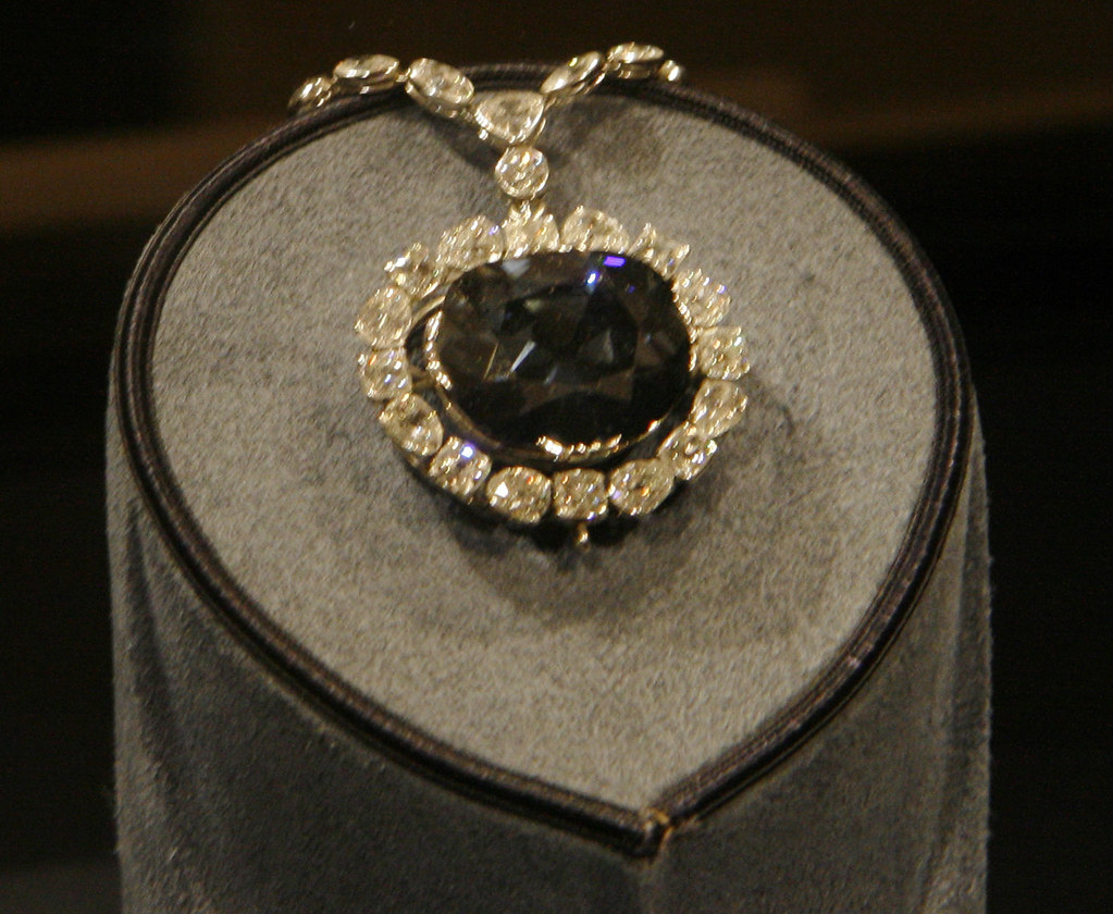The Rise of State-Themed Jewelry: Wear Your Home Pride