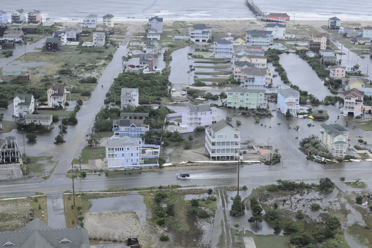 8 U.S. States Bracing for the Priciest Hurricane Seasons—and the 5 Least Impacted