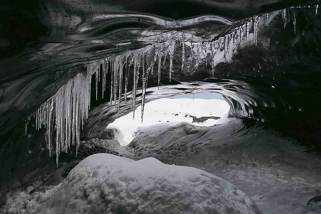 Idaho's Hidden Underground Lava Caves No One Talks About