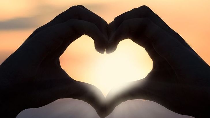 These 2 Zodiac Signs Keep Attracting Love Without Even Trying