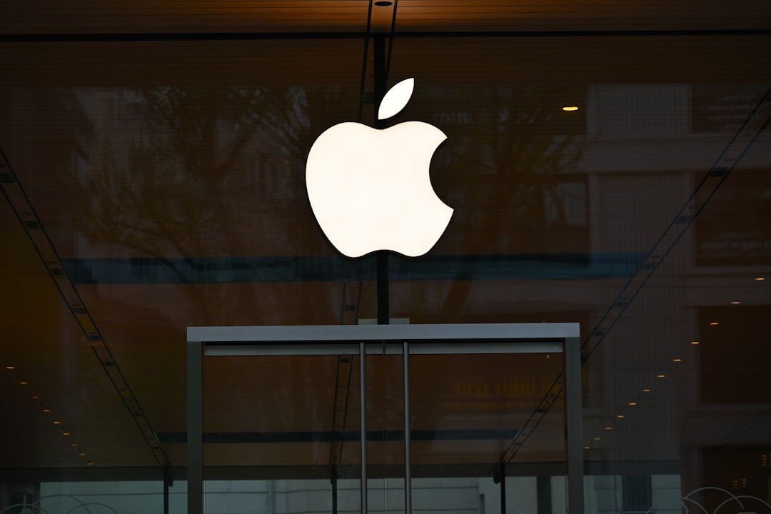 Apple removes ICEBlock app after criticism from Trump administration