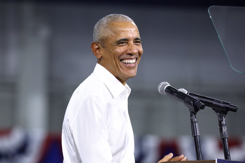 With a Democratic Party leadership vacuum, Obama steps up his criticism of Trump