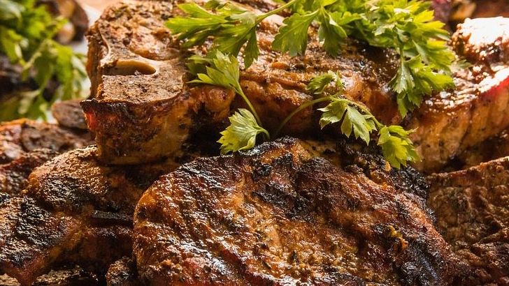 4 Cooking Mistakes That Ruin Expensive Cuts Of Meat
