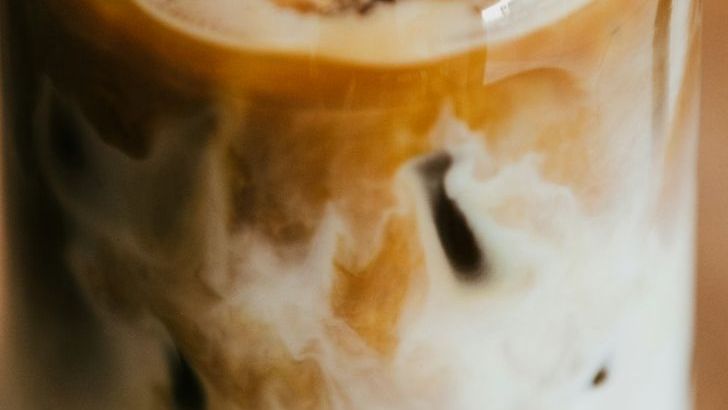 5 Fast-Food Chains That Secretly Serve Great Coffee