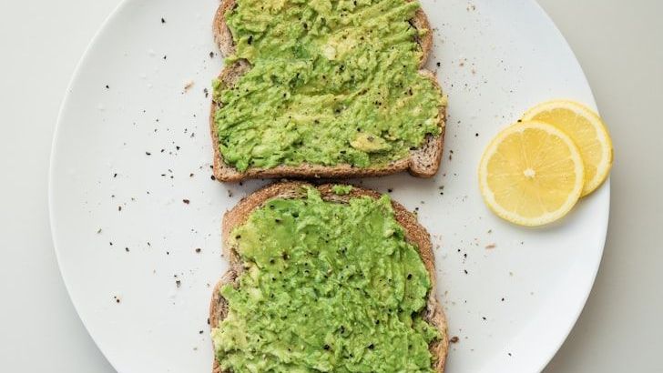 The 3 Most Overrated Dishes Everyone Keeps Ordering, According To Chefs