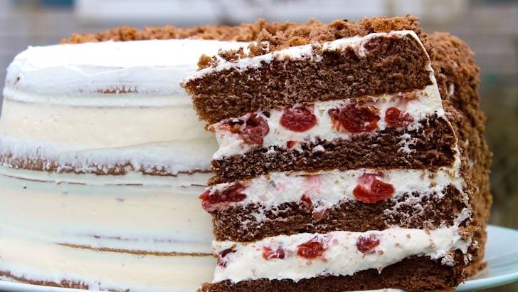 6 Forgotten Desserts From The '70s That Need A Comeback