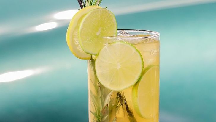 5 Retro Drinks That Defined American Dining In The 20th Century