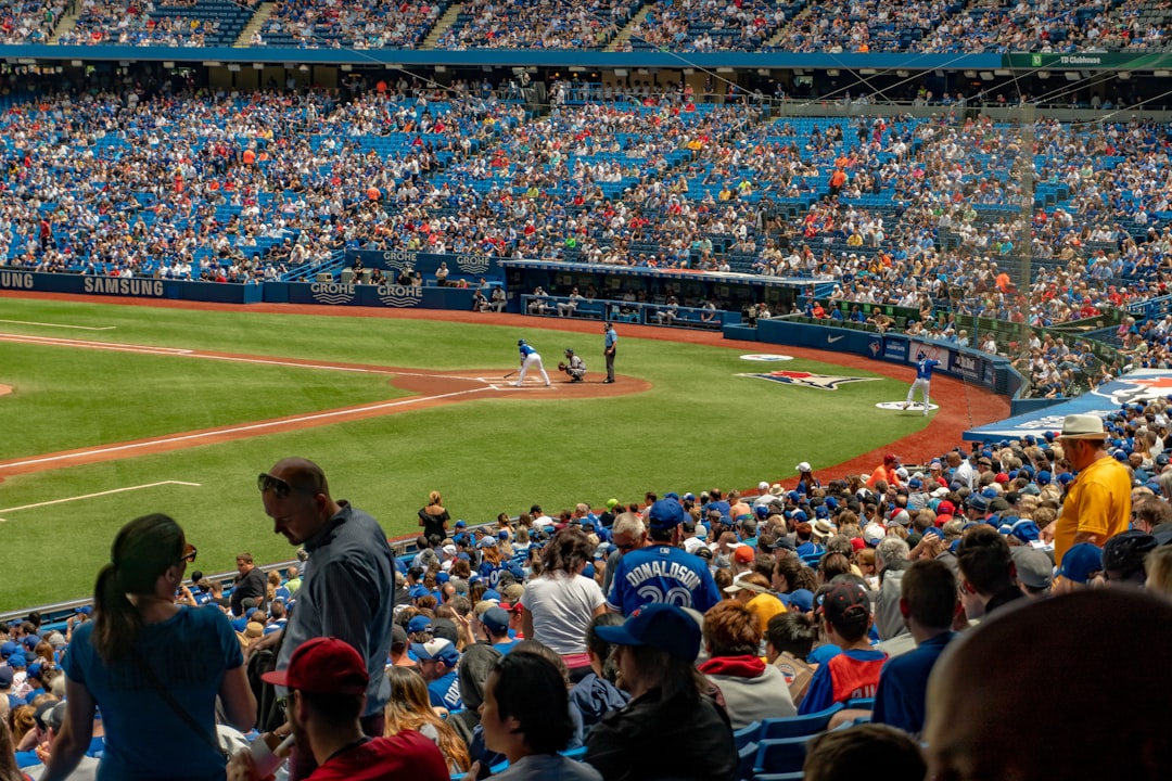 Blue Jays beat Mariners in Game 7 of ALCS, now face Dodgers in World Series