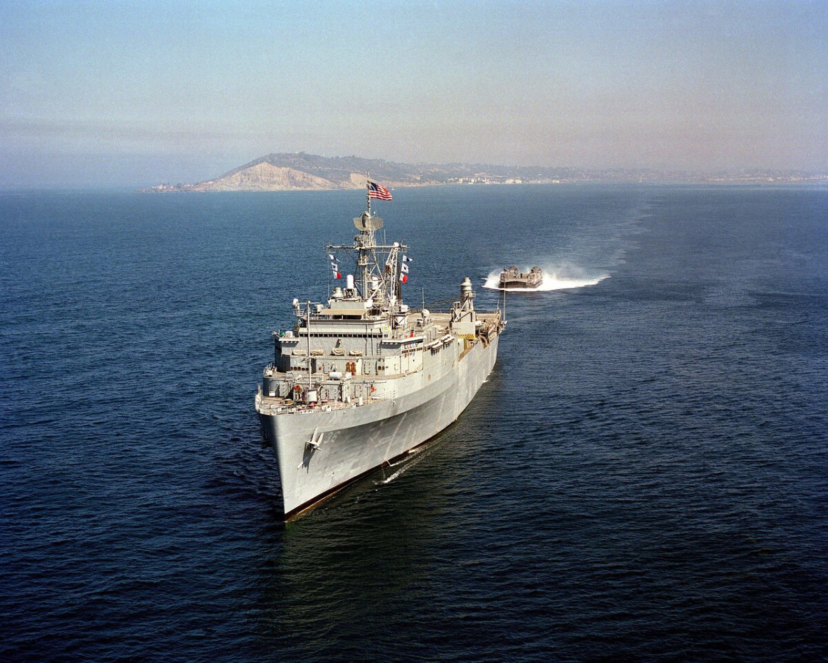 Democrats call for a hearing on the use of the military on alleged drug boats