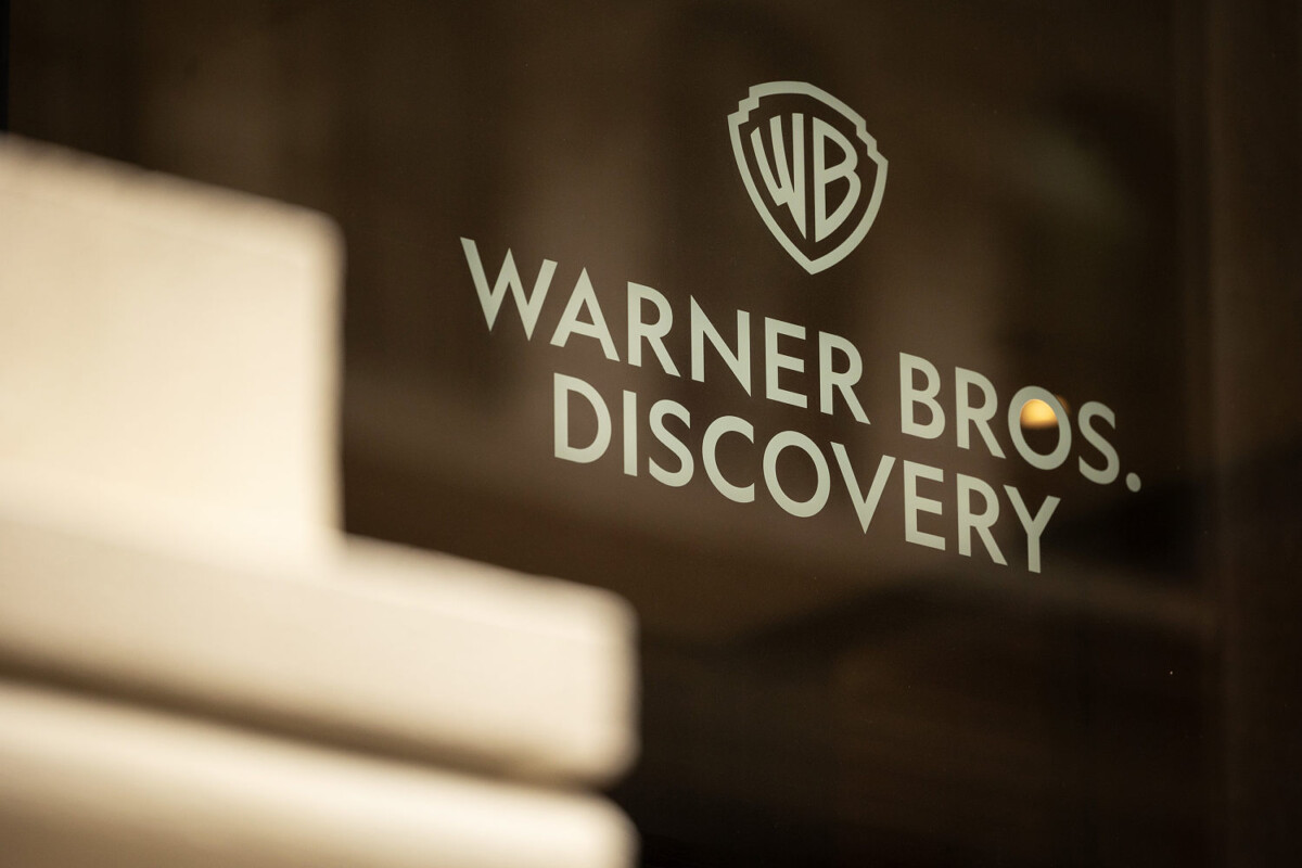 Paramount beefs up its bid for Warner Bros. Discovery with new Larry Ellison guarantee