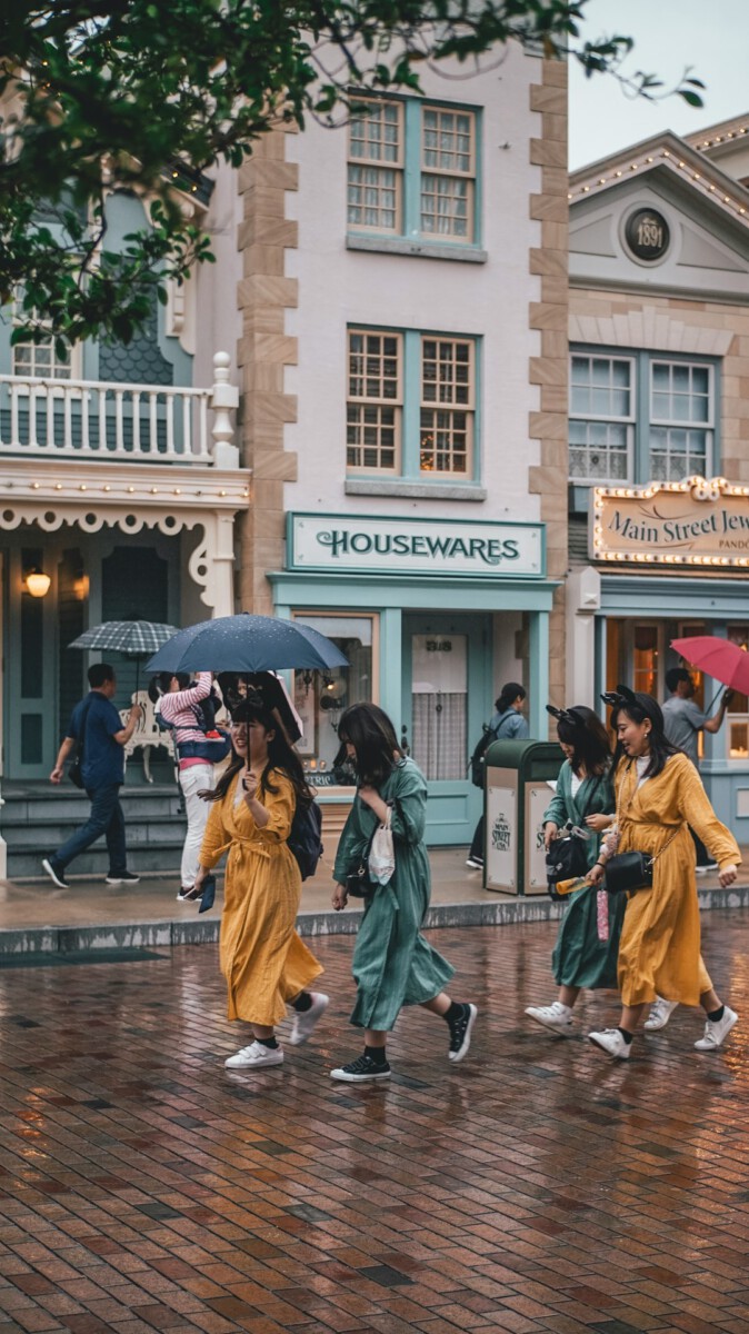 Disneyland closing early on Christmas Eve as heavy rainfall approaches