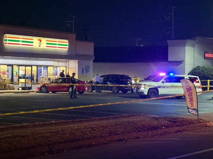 Man found in critical condition after shooting at 7-Eleven