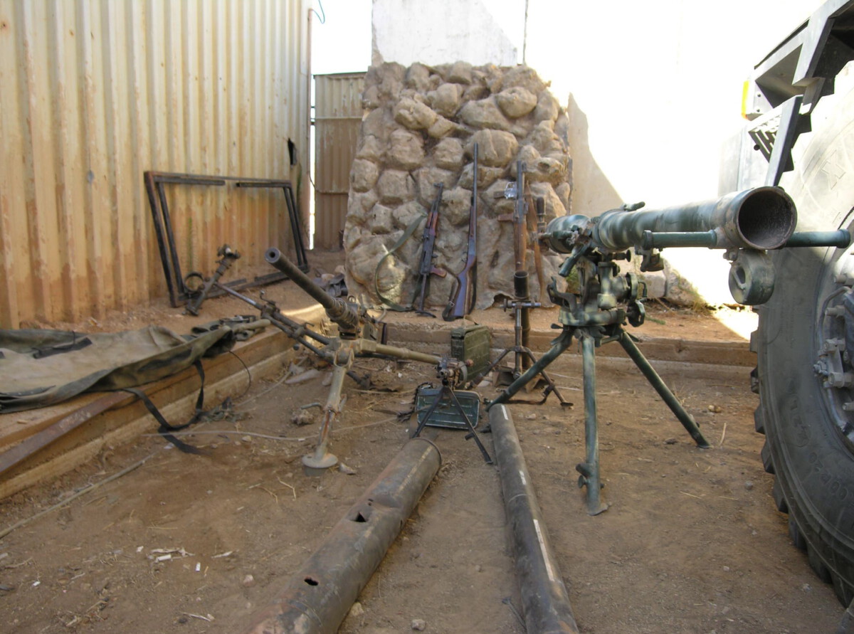 ‘Doomsday prepper’ who praised Bondi Beach terrorists arrested, found with stockpile of guns, ammo, terror flags