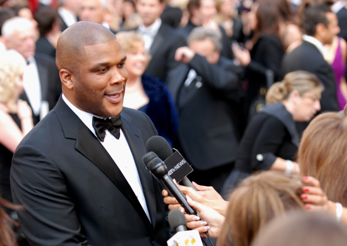 Tyler Perry's Sexual Battery Accuser Asked Him for Money Before Filing Suit, Alleged Texts Show
