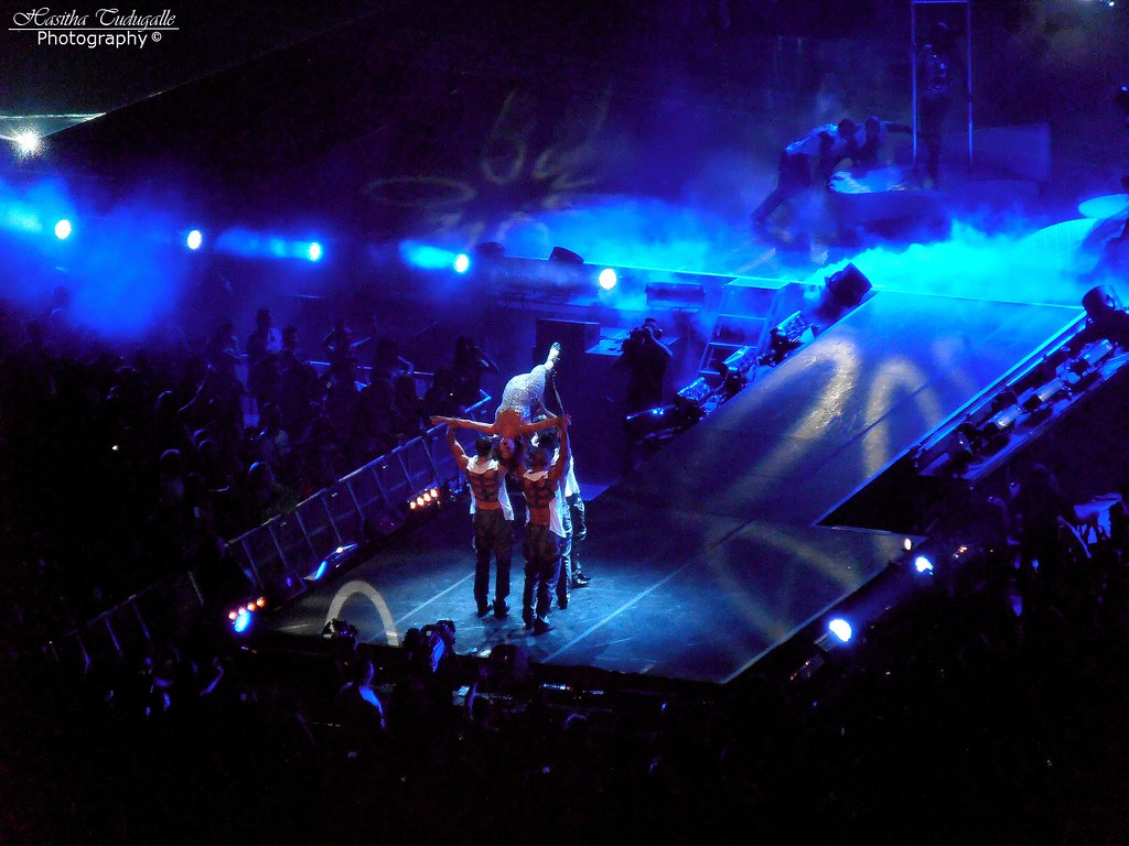 Jennifer Lopez Hilariously Claps Back at Haters Who Say She's Always Naked