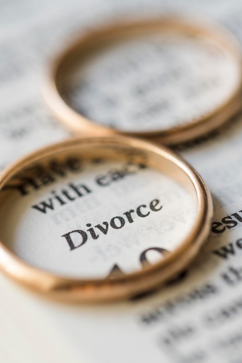 California expands low-cost divorce option to more couples, particularly those with children