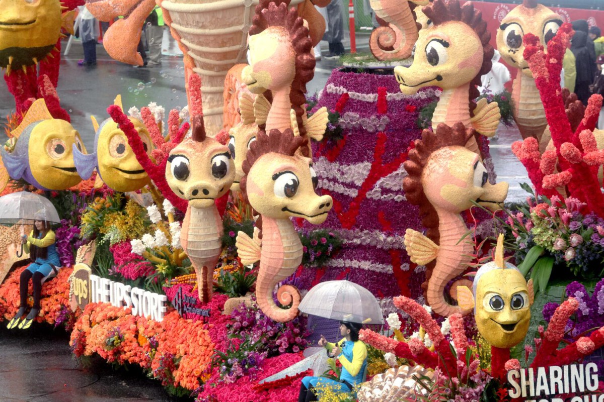 Real big fish: Rose Parade float sets Guinness World Record