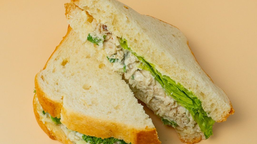 7 Retro School Lunches from the '90s That Would Never Be Allowed Today