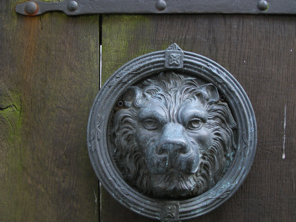 Leo Horoscope 27 Jan 2026