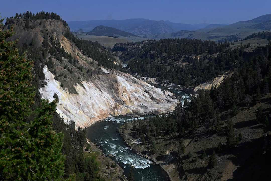 Yellowstone Earthquakes That Are Related To Ground Deformation