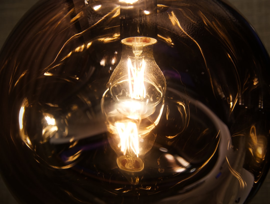 The Innovation Arbitrage Everyone Ignores — and Why It Creates Breakthrough Companies