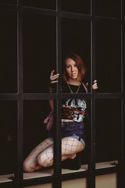 Britney Spears Extremely Emotional at Jail After DUI Arrest in California