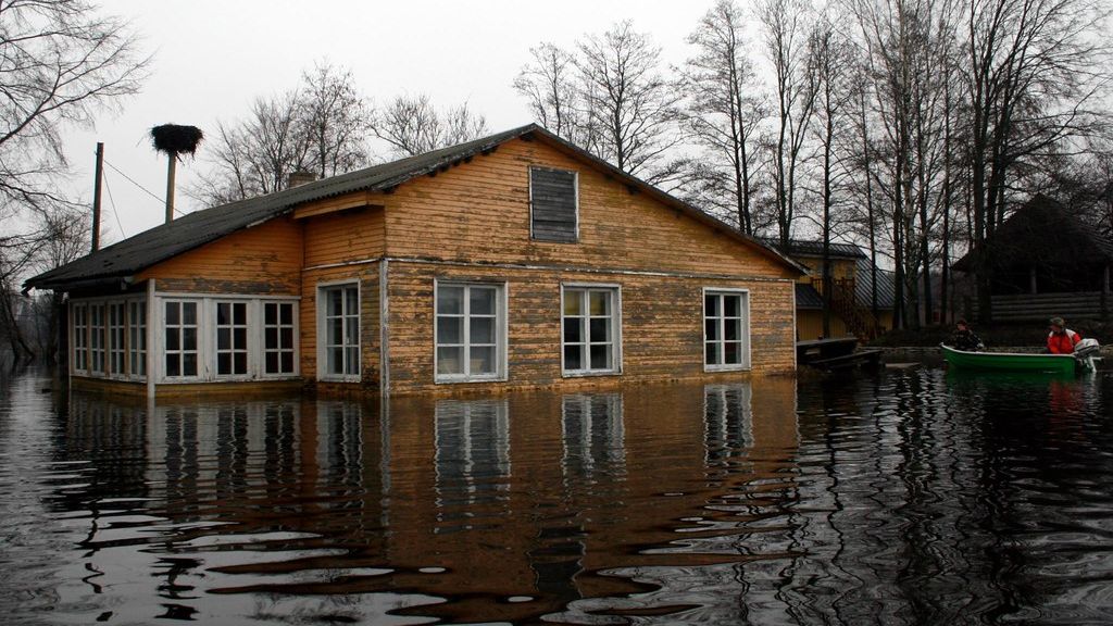 I Sold My House and Moved to a 'Water-Safe' State: Here are 3 Things I Wish I Knew First