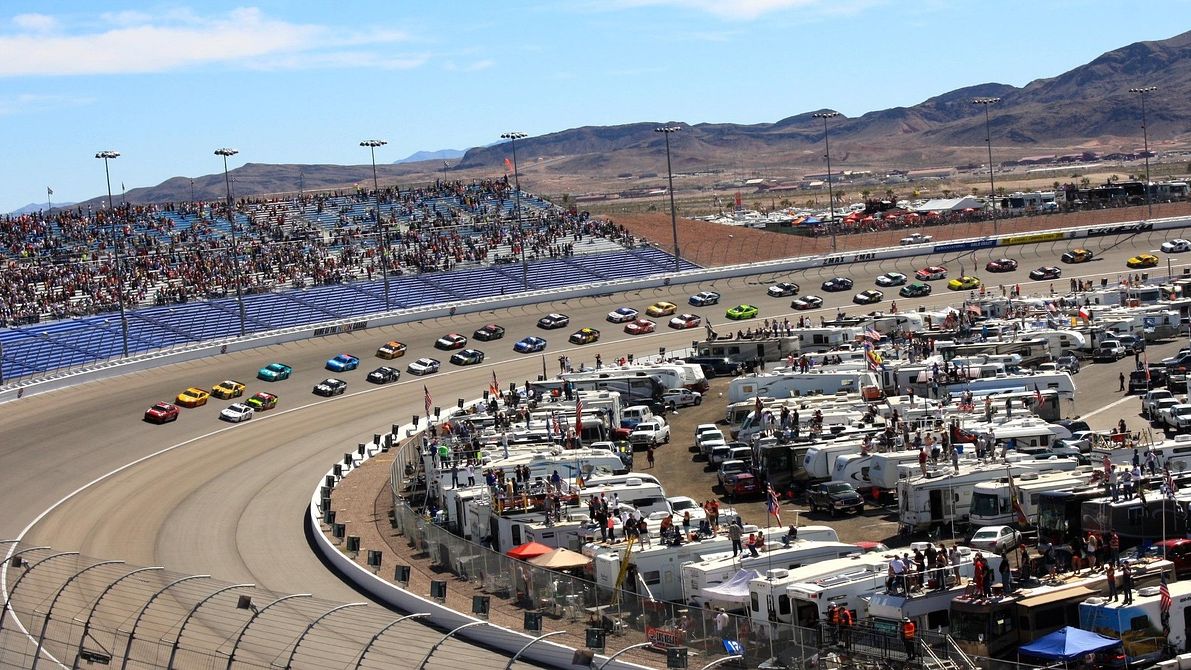 I Attended the NASCAR Hauler Parade on the Las Vegas Strip: Why the Crowd Energy is Shifting in 2026