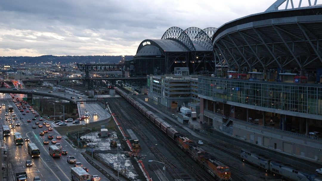 I Took the "Cross-Country" Amtrak Trip: 4 Things That Went Wrong and 1 That Saved the Journey