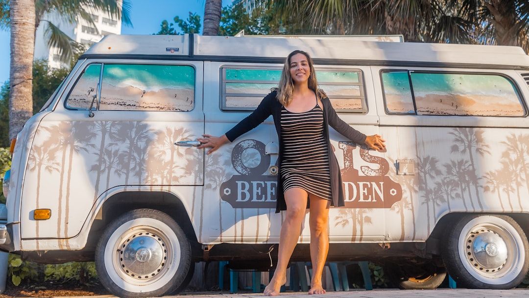 The "Golden State" Return: Why 1 in 5 People Who Left California are Quietly Moving Back