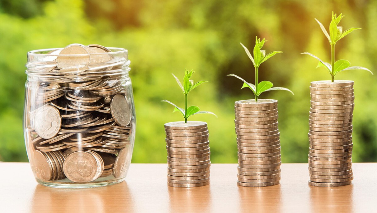 What Is Micro Loan Investing and How Does It Work?