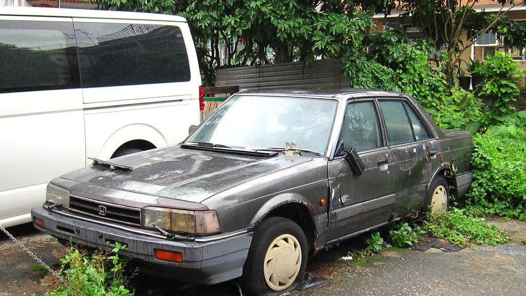 The "Hidden Inventory" Trick: How to Buy a Car Under MSRP in 2026