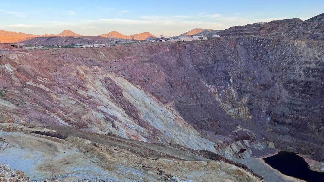 The "Ghost Town" Paradox: 4 Desert Communities in the West That Are Suddenly Booming
