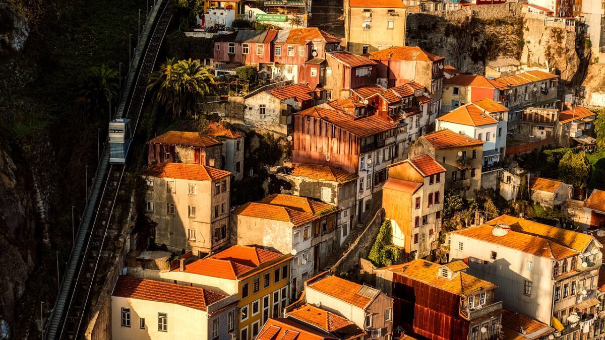 I'm a Digital Nomad in Portugal: The "Cheap Living" Lie That No One Tells You Until You Move