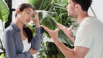 I'm a Divorce Attorney: The One 'Harmless' Habit That Ends 80% of Marriages