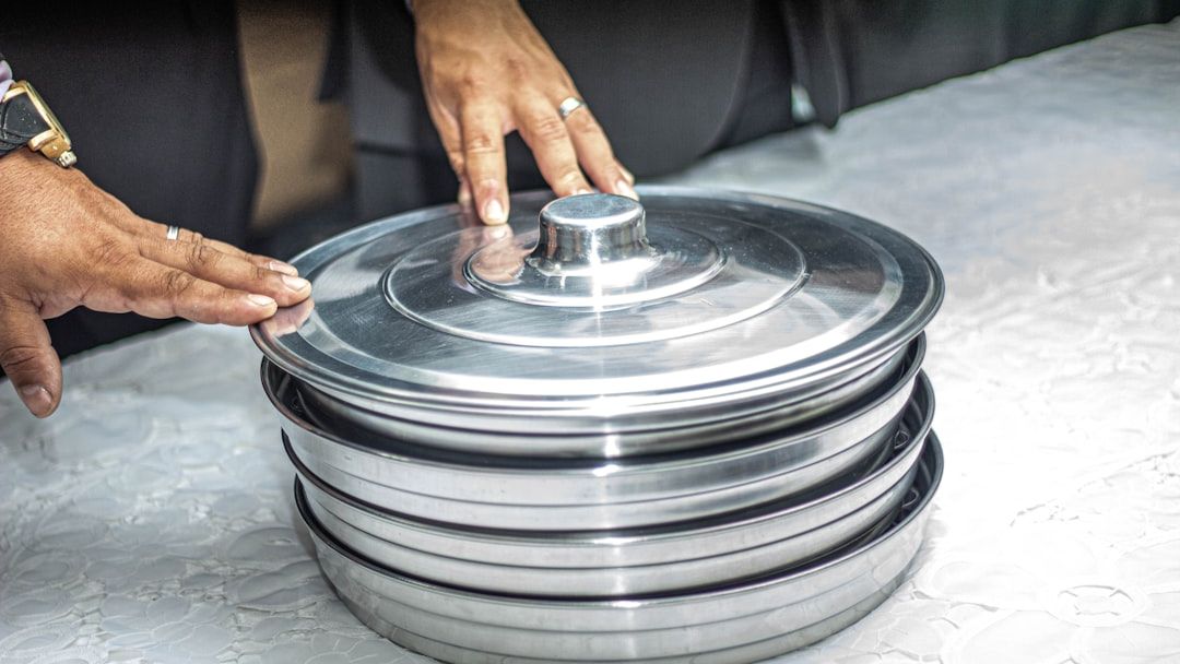 The 4 "Polite" Things You Do at Dinner That Actually Annoy Your Waiter