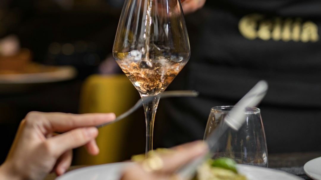 The New Tipping Fatigue: Why 60% of Americans are Secretly Reaching Their Breaking Point