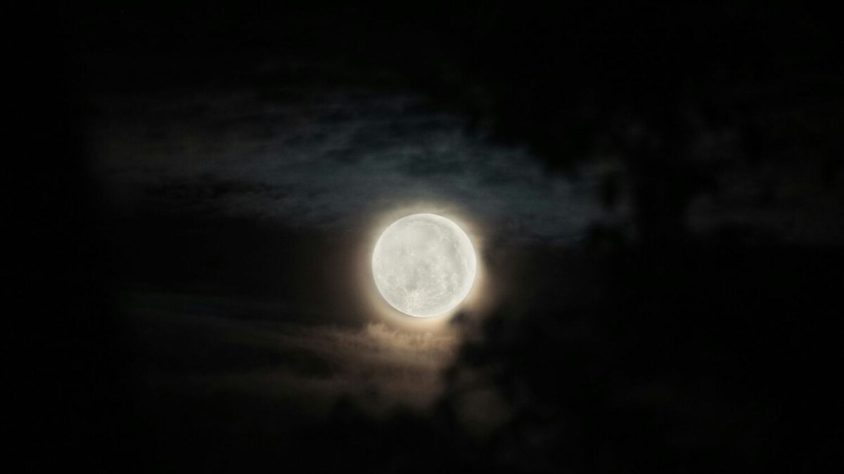 Full Moon May 1, 2026 – Soulmate Love