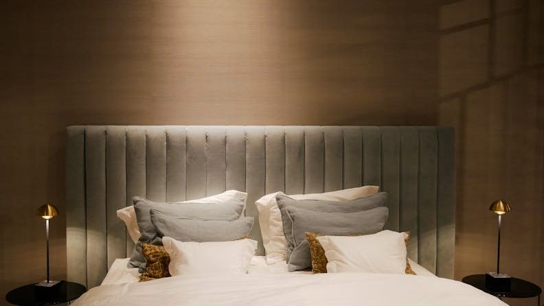 I’m a Hotel Inspector: The First Place I Look for Bed Bugs (It’s Not the Mattress)