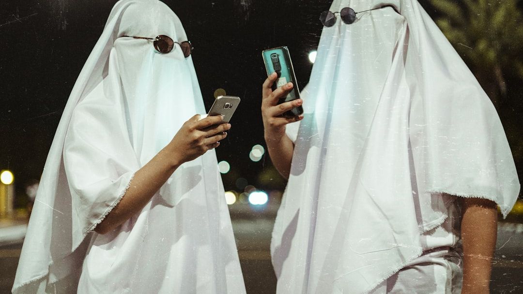 The "Ghosting" Epidemic: Why We Are Losing the Ability to End Relationships Bravely