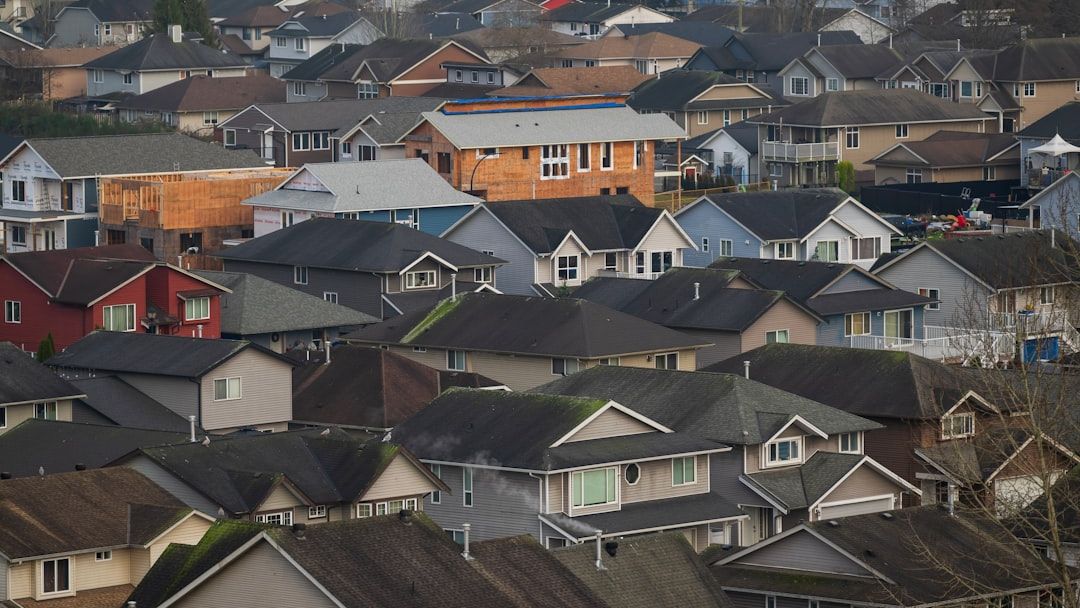 The Real Reason Housing Prices Won't Drop - Even With High Interest Rates