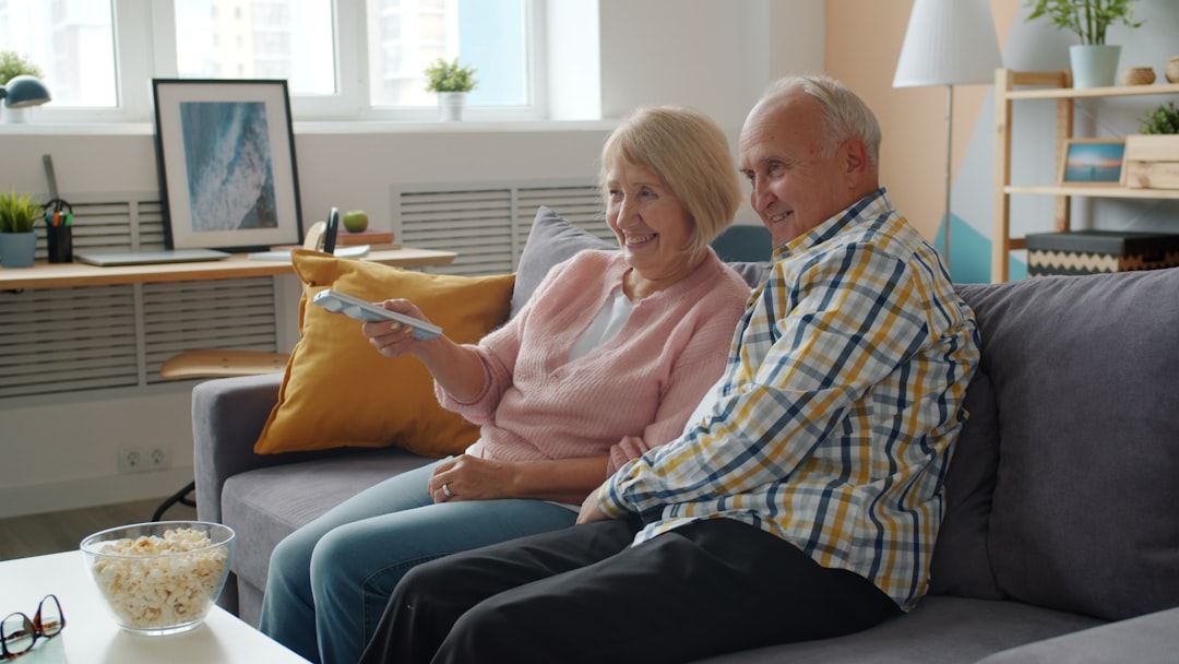 Happiness Boost: Adults Over 60 Report a 12% Increase in Life Satisfaction After Adding One Weekly Social Activity