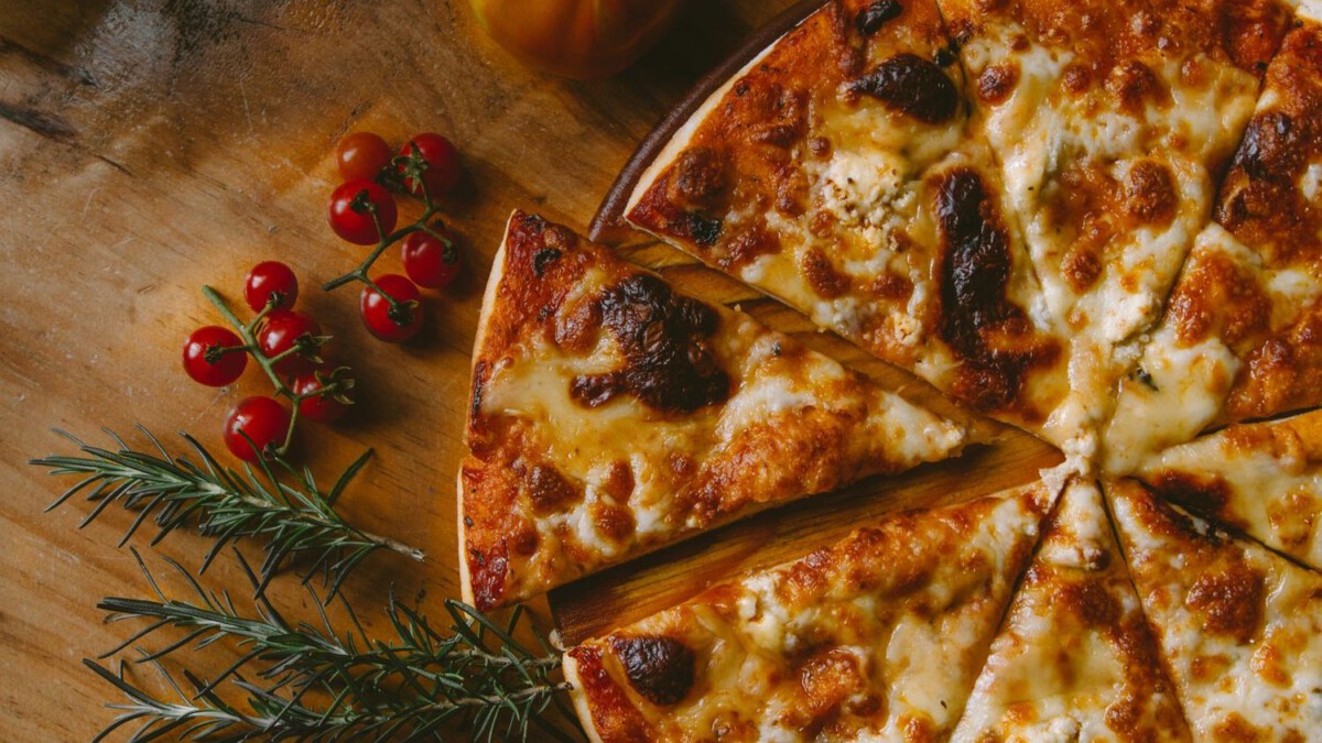 Frozen pizzas sold at Walmart, Aldi recalled over salmonella risk: See which products are affected