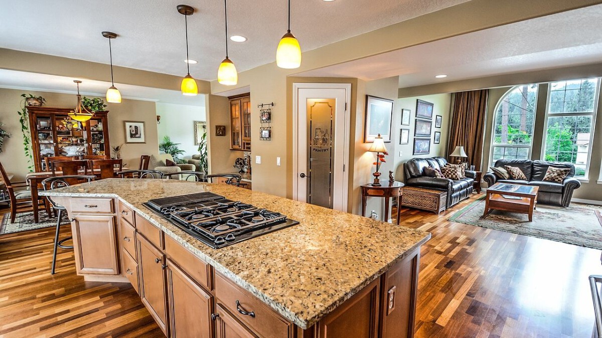 More Americans Live With Family as Housing Costs Soar, Boomers Age