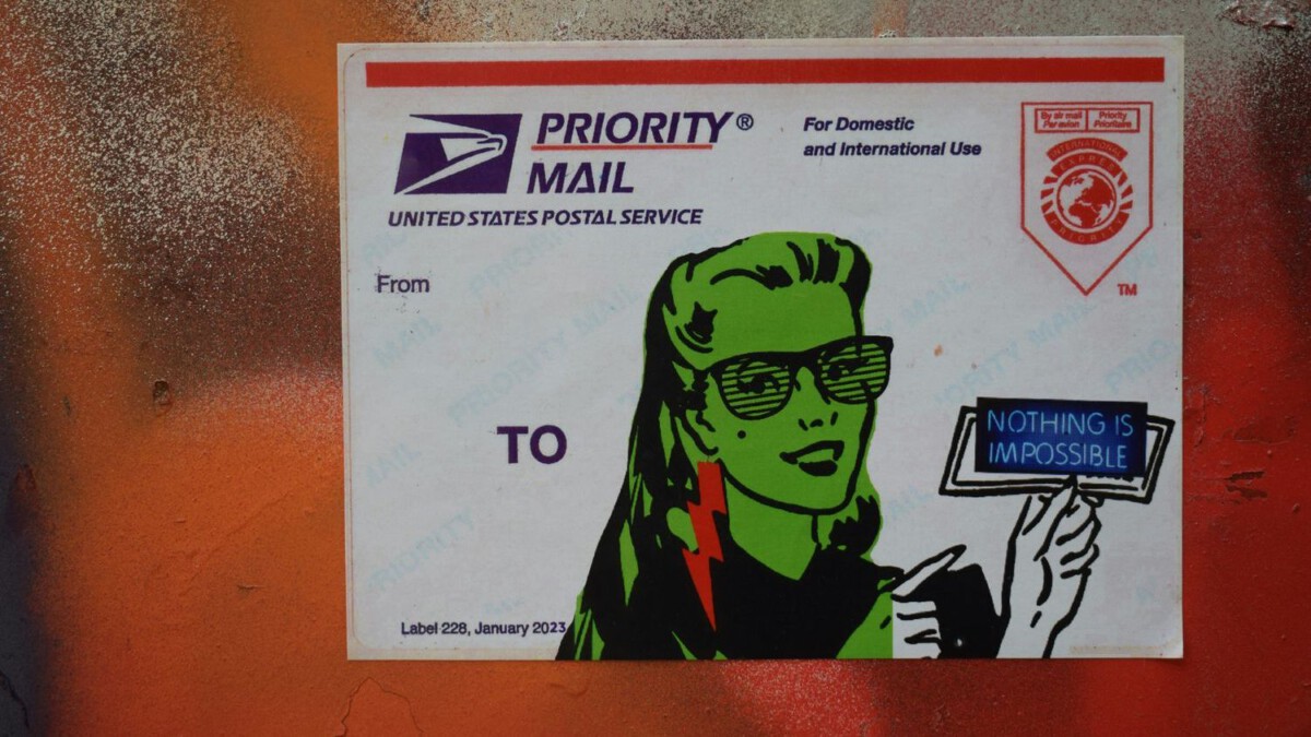 Postal Service considers allowing handguns to be shipped through the mail