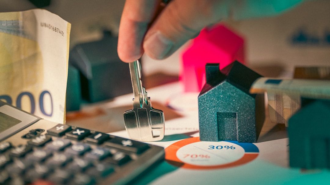 Mortgage Rates Dip in Hope of War’s End