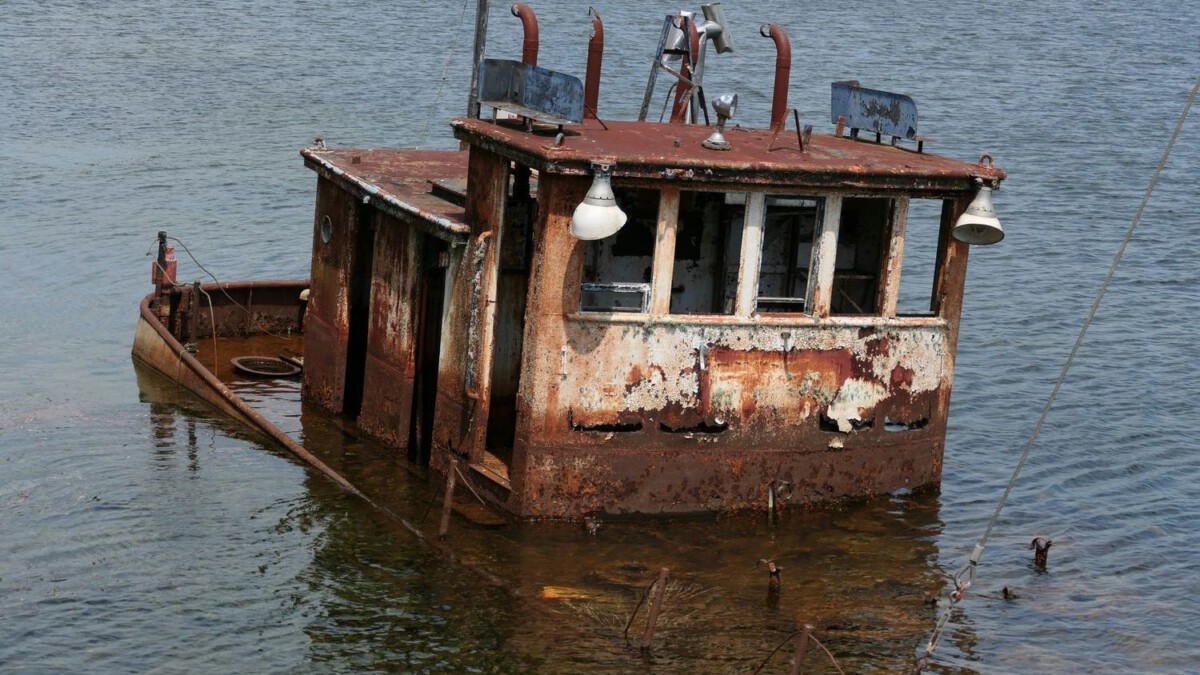 At least 13 injured in ‘possible boat explosion’ in Florida, officials say